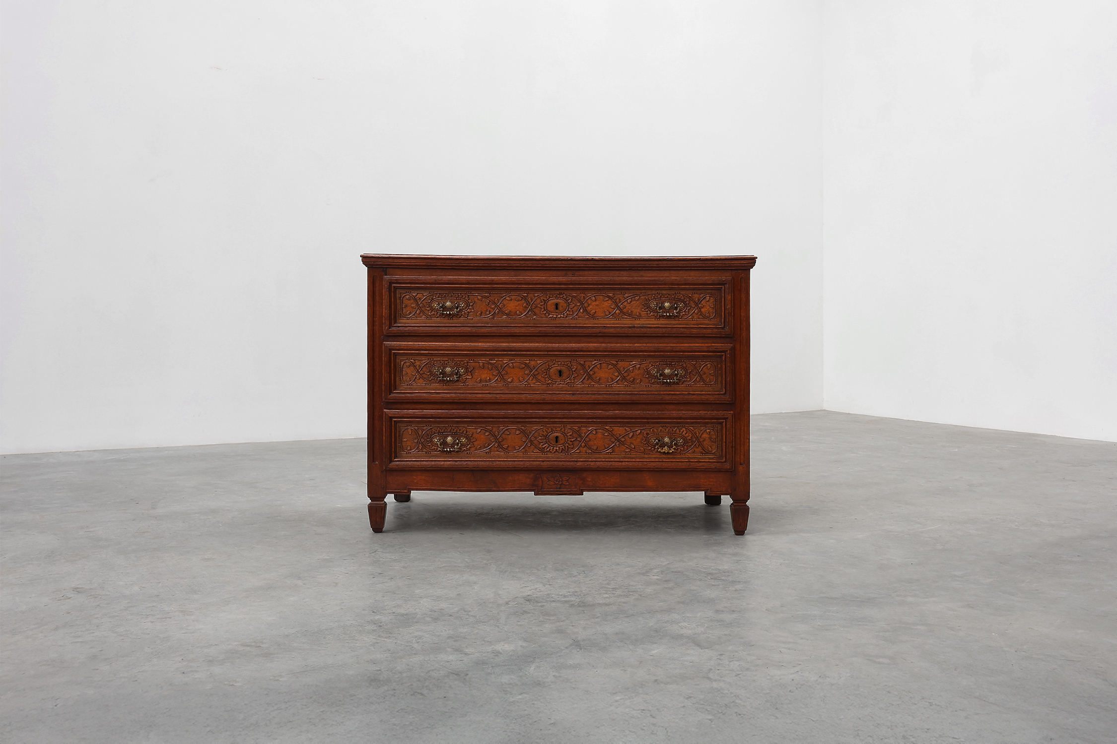 Italian Renaissance Oak Chest of Drawers, 17th Centurythumbnail